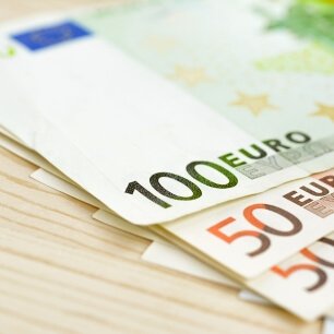Eurų kupiūros – tinklapių kūrimo kaina ir investicija, kuri atsiperka kūrėjui